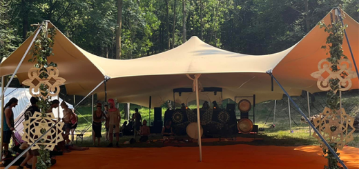 Bonga Stretch Tent